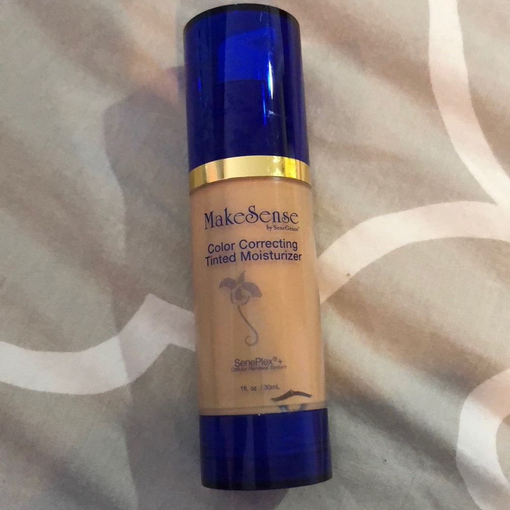 SeneGence Medium Tinted Moisturizer